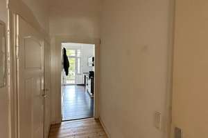 ALTBAUJUWEL MIT BALKON – 2 ZIMMER IN TOP-LAGE – 40233 Flingern Nord, Düsseldorf – Vorschaubild 8