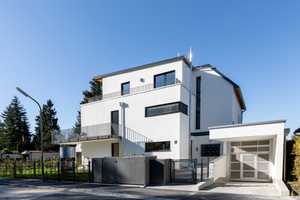 2 Zimmerwohnung mit Einbauküche und großem Balkon – Grafrather Straße 9, 81245 München – Vorschaubild 19