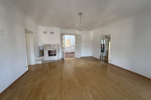Luxury 3- to 4-bedroom penthouse apartment in a historic villa without an elevator – Die vollständige Adresse der Immobilie erhältst du vom Anbieter., 65193 Nordost, Wiesbaden – Vorschaubild 3