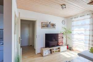 Helle 2-Zimmer Dachgeschoss Wohnung in Ingolstadt Süd – Die vollständige Adresse der Immobilie erhältst du vom Anbieter., 85051 Südwest, Ingolstadt – Vorschaubild 5