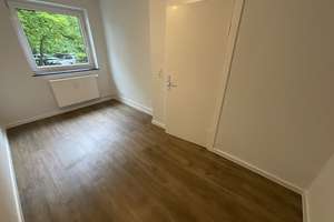 2,5 Zimmer-Wohnung mit Tageslichtbad und Wanne im Hochparterre – Klipperstr. 4, 23558 Buntekuh, Lübeck – Vorschaubild 19