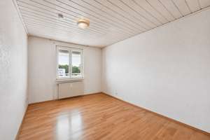 3-Zimmer-Wohnung mit Loggia und Garage - bezugsfrei in Leverkusen-Bürrig – 51371 Bürrig, Leverkusen – Vorschaubild 11