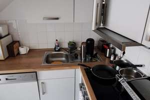 1 Zimmer Wohnung mit EBK + Ausblick + Aufzug 
