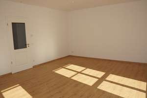 NEU - Eine Wohnoase an den Elbauen mit Fernblick – Blumenstraße 91, 1307 Johannstadt-Nord, Dresden – Vorschaubild 3