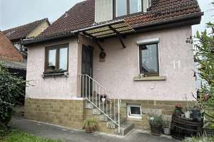 Einziehen und wohlfühlen: Stilvolles EFH mit Garten, Nolte-Küche und ausgebautem Spitzboden – Die vollständige Adresse der Immobilie erhältst du vom Anbieter., 70469 Feuerbach-Mitte, Stuttgart – Vorschaubild 4