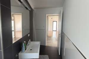 Schöne 3-Zimmer Wohnung mit Balkon in super Lage direkt an der Elbe – Im Elbbahnhof 16, 39104 Altstadt, Magdeburg – Vorschaubild 15