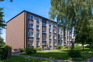 Anmieten und 500 EUR WM-Prämiengutschein - Voll renovierte Balkonwohnung in schöner Wohnlage – Wehofer Straße 131, 47169 Wehofen, Duisburg – Vorschaubild 1
