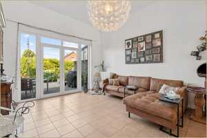 Modernes Reihenmittelhaus mit Split-Level-Charme in Mülheim-Heißen – Mülheim an der Ruhr – Vorschaubild 2