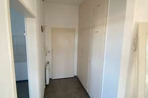 [LIS-11162] Helle 3-Zimmer-Wohnung mit Balkon in ruhiger Lage von Bielefeld-Sennestadt – Württemberger Allee 8, 33689 Sennestadt, Bielefeld – Vorschaubild 8
