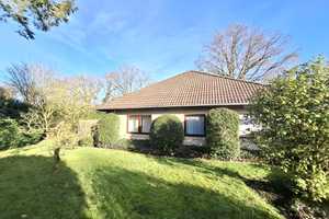 Charmanter Bungalow in ruhiger Siedlungslage. Bezugsfrei ! – Ammerland (Kreis) – Vorschaubild 4