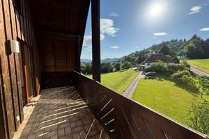 4-Zimmer-Dachgeschoss-Wohnung mit herrlichem Ausblick in Zell a. H./Unterharmersbach – Die vollständige Adresse der Immobilie erhältst du vom Anbieter., 77736 Zell am Harmersbach – Vorschaubild 4