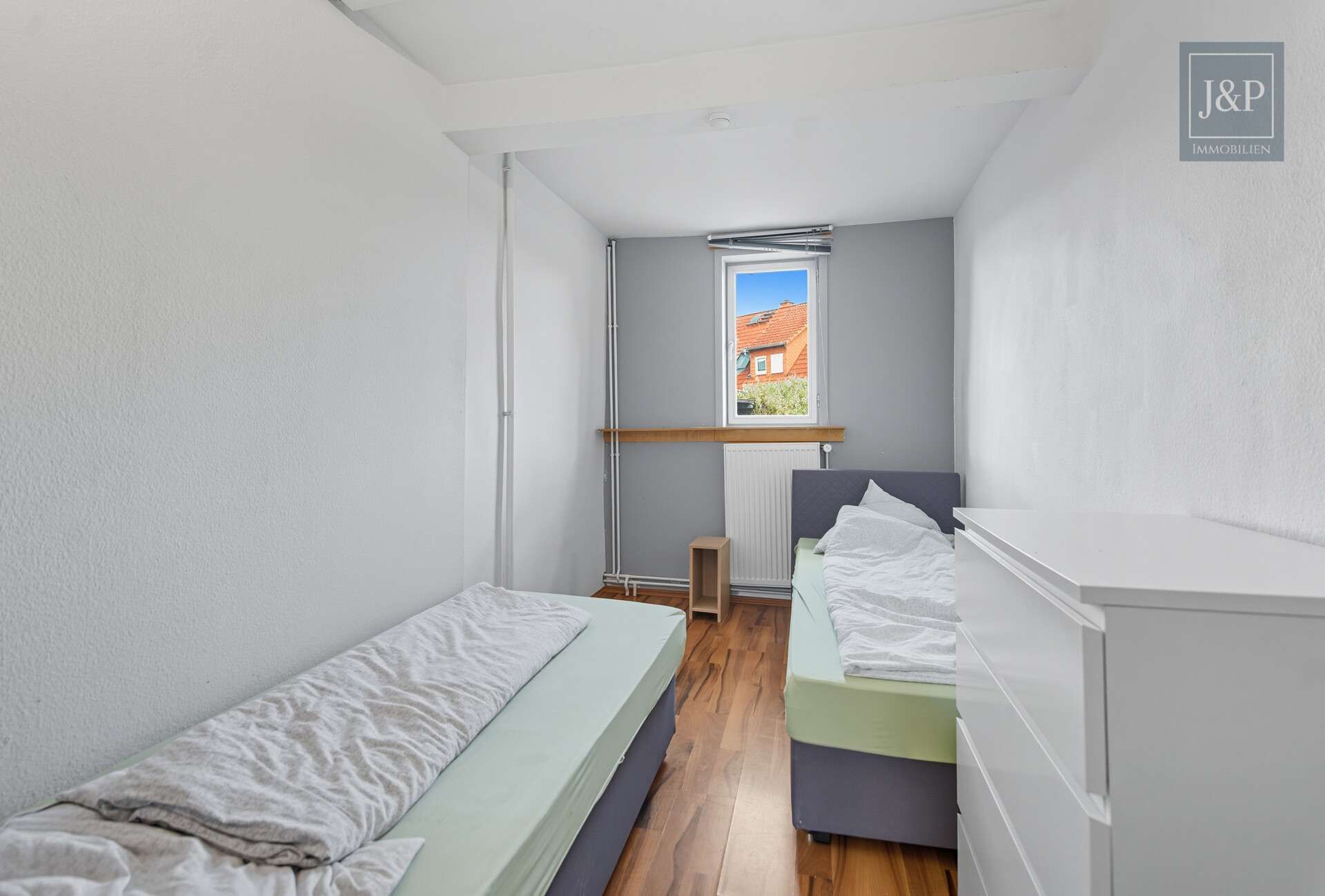 Immobilie in Bruchköbel - Zentral & vielseitig: Großes Fachwerkhaus mit Einliegerwohnung und Nebengebäuden! - Bild 8