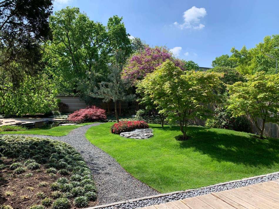 Blick von der Terrasse in den 