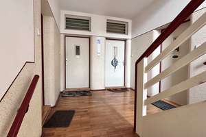 Charmante Dachgeschosswohnung mit  Holzbalken, EBK  & Weitblick über Leipzig – Triftweg 51, 4229 Marienbrunn, Leipzig – Vorschaubild 11