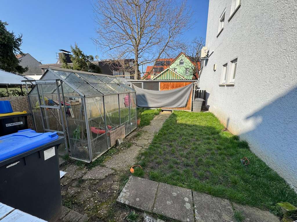 Immobilie in Lauffen am Neckar - 2 Familienhaus mit Potenzial für Kapitalanleger oder Eigennutzer in zentraler guter Lage - Bild 3