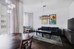 AM TACHELES – Elegante 2-Zimmer-Wohnung in Bestlage – Die vollständige Adresse der Immobilie erhältst du vom Anbieter., 10117 Mitte (Ortsteil), Berlin – Vorschaubild 4