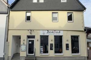 Attraktives Wohn- und Geschäftshaus mit vielseitiger Nutzungsperspektive in zentraler Lage! – Die vollständige Adresse der Immobilie erhältst du vom Anbieter., 35305 Grünberg – Vorschaubild 2