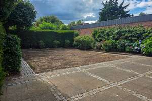 Traumhafte Wohnung mit großem Garten und Carport – Kanzleistraße 22, 22609 Nienstedten, Hamburg – Vorschaubild 3