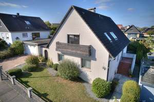Gepflegtes Einfamilienhaus mit ELW – wertige Bauweise, Kamin und Ostseefernblick – Die vollständige Adresse der Immobilie erhältst du vom Anbieter., 23774 Heiligenhafen – Vorschaubild 3