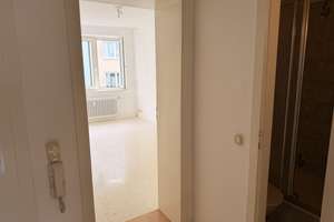 Geräumige und gepflegte 1-Zimmer-Wohnung mit Balkon in Düsseldorf – Düsselstraße 12, 40219 Unterbilk, Düsseldorf – Vorschaubild 18