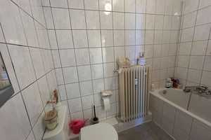 Zentral gelegene Dreizimmerwohnung mit Balkon u. Fahrstuhl – Bismarckstraße 63, 42853 Remscheid – Vorschaubild 3