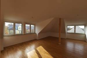 Ideal für Singles oder Paare-Neuwertige DG-Wohnung in Bestlage von Ingolstadt – Haltmayrstraße -, 85049 Mitte, Ingolstadt – Vorschaubild 3