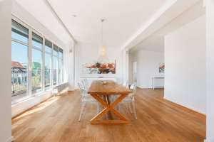 Über den Dächern des Bötzowviertels Ein Zuhause mit Licht, Ruhe und besonderer Energie – Die vollständige Adresse der Immobilie erhältst du vom Anbieter., 10407 Prenzlauer Berg, Berlin – Vorschaubild 2