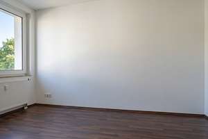 Gepflegte 2-Zimmer Wohnung mit EBK! – Barmer Straße 51, 42103 Elberfeld, Wuppertal – Vorschaubild 4