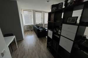 Helle 1,5-Zimmer-Wohnung in zentraler Lage von Düsseldorf – 40210 Stadtmitte, Düsseldorf – Vorschaubild 3