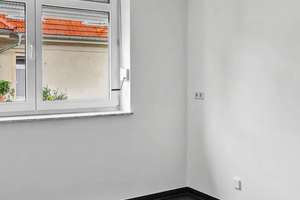 Eigennutzer aufgepasst: 5-Zimmer-Wohnung über 2 Etagen und mit 2 Balkonen in Dresden – Die vollständige Adresse der Immobilie erhältst du vom Anbieter., 1277 Striesen-Ost, Dresden – Vorschaubild 10