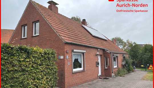 Bild von Gepflegtes Landhaus mit Nebengebäude in zentraler Wohnlage von Simonswolde