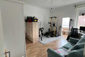Schöne 3-Zimmer-Altbauwohnung mit Loggia, Balkon und Blick über Stuttgart West – Stuttgart – Vorschaubild 8