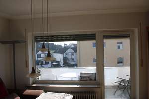 Große, helle 3 Zi. Whg mit Balkon und Stellplatz in ruhiger Lage von Fürth-Stadeln