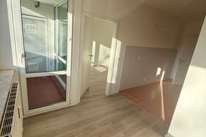 4-Zimmer-Wohnung mit 2 Bädern und Süd-Balkon mit Fernsehturmblick – Charlottenburger Str. 47, 13086 Weißensee, Berlin – Vorschaubild 7