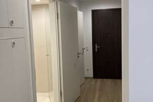 Schicke 4-Zimmer-Wohnung im EG mit großer Terrasse zum ruhigen Innenhof – Tunzhofer Str. 13, 70191 Heilbronner Straße, Stuttgart – Vorschaubild 8
