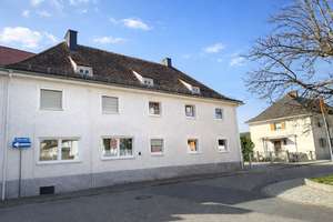 Rarität im Josefviertel: 4-FH + 1.720 m² Grundstück + Zusatzhaus – Die vollständige Adresse der Immobilie erhältst du vom Anbieter., 85055 Nordost, Ingolstadt – Vorschaubild 4