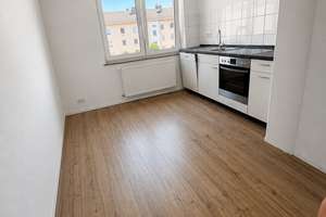Renovierte 2-Zimmerwohnunhg in Regensburg – Die vollständige Adresse der Immobilie erhältst du vom Anbieter., 93053 Kasernenviertel, Regensburg – Vorschaubild 4