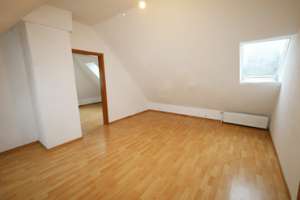 Exklusives 2-Zimmer- Dachgeschoss mit privater Dachterasse – Die vollständige Adresse der Immobilie erhältst du vom Anbieter., 22415 Langenhorn, Hamburg – Vorschaubild 2