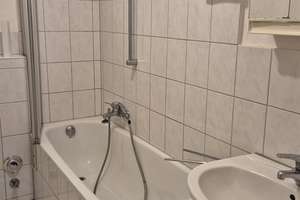 Zentrale aber rhuige Zweizimmerwohnung in Remscheid zentral – Die vollständige Adresse der Immobilie erhältst du vom Anbieter., 42855 Scheid, Remscheid – Vorschaubild 6