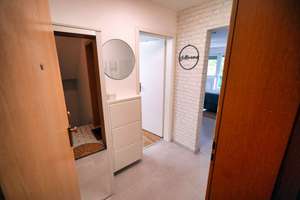 Möbliert und sofort frei: 1-Zimmer-Apartment mit Balkon und Stellplatz in Wanheimerort – Die vollständige Adresse der Immobilie erhältst du vom Anbieter., 47055 Wanheimerort, Duisburg – Vorschaubild 2