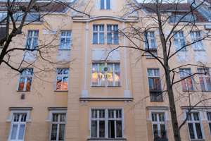 Günstige Kapitalanlage: Sanierungsbedürftige 1-Zimmer-EG-Wohnung mit zuverlässigem Mietverhältnis – Die vollständige Adresse der Immobilie erhältst du vom Anbieter., 13595 Wilhelmstadt, Berlin – Vorschaubild 2