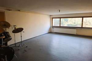 Freistehender Bungalow mit Garten, Garage und Gestaltungspotenzial – Die vollständige Adresse der Immobilie erhältst du vom Anbieter., 42329 Vohwinkel, Wuppertal – Vorschaubild 14