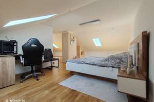 Großzügige Duplex-Eigentumswohnung mit ausgebautem Dachboden – Die vollständige Adresse der Immobilie erhältst du vom Anbieter., 83301 Traunreut – Vorschaubild 11