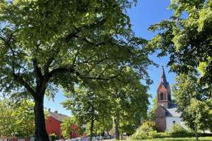 Villa in Berlin Kaulsdorf, energetisch saniert auf Park ähnlich gestaltetes großes Grundstück – Die vollständige Adresse der Immobilie erhältst du vom Anbieter., 12621 Kaulsdorf, Berlin – Vorschaubild 16