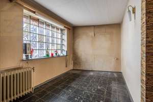 Sanierungsbedürftiges Einfamilienhaus in Vorsfelde – Die vollständige Adresse der Immobilie erhältst du vom Anbieter., 38448 Vorsfelde, Wolfsburg – Vorschaubild 4