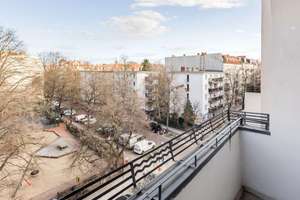 Altbauwohnung mit Balkon und viel Entwicklungspotenzial im beliebten Reuterkiez – Pflügerstraße 75, 12047 Neukölln (Ortsteil), Berlin – Vorschaubild 2