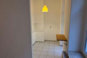 Bezugsfreie 1-Zimmer Altbauwohnung mit Balkon in Friedrichshain – Die vollständige Adresse der Immobilie erhältst du vom Anbieter., 10247 Friedrichshain, Berlin – Vorschaubild 5