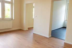 Kleine, gemütliche 1,5-Raum-Wohnung mit Einbauküche – Grillparzer Str. 47, 1157 Cotta (Stadtteil), Dresden – Vorschaubild 6