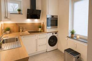 Wunderschöne Wohnung direkt am Rhein – 4 Zimmer, Loggia & Einbauküche |ca. 6 % Rendite als Vermieter – Die vollständige Adresse der Immobilie erhältst du vom Anbieter., 51063 Stammheim, Köln – Vorschaubild 2