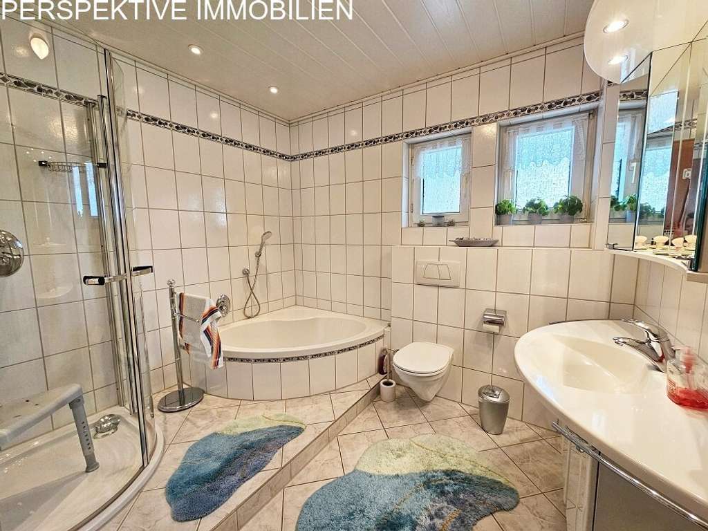 Immobilie in Höchst im Odenwald - Geräumiges Ein- bis Zweifamilienhaus in zentraler Lage von Höchst i. Odw. - Bild 3